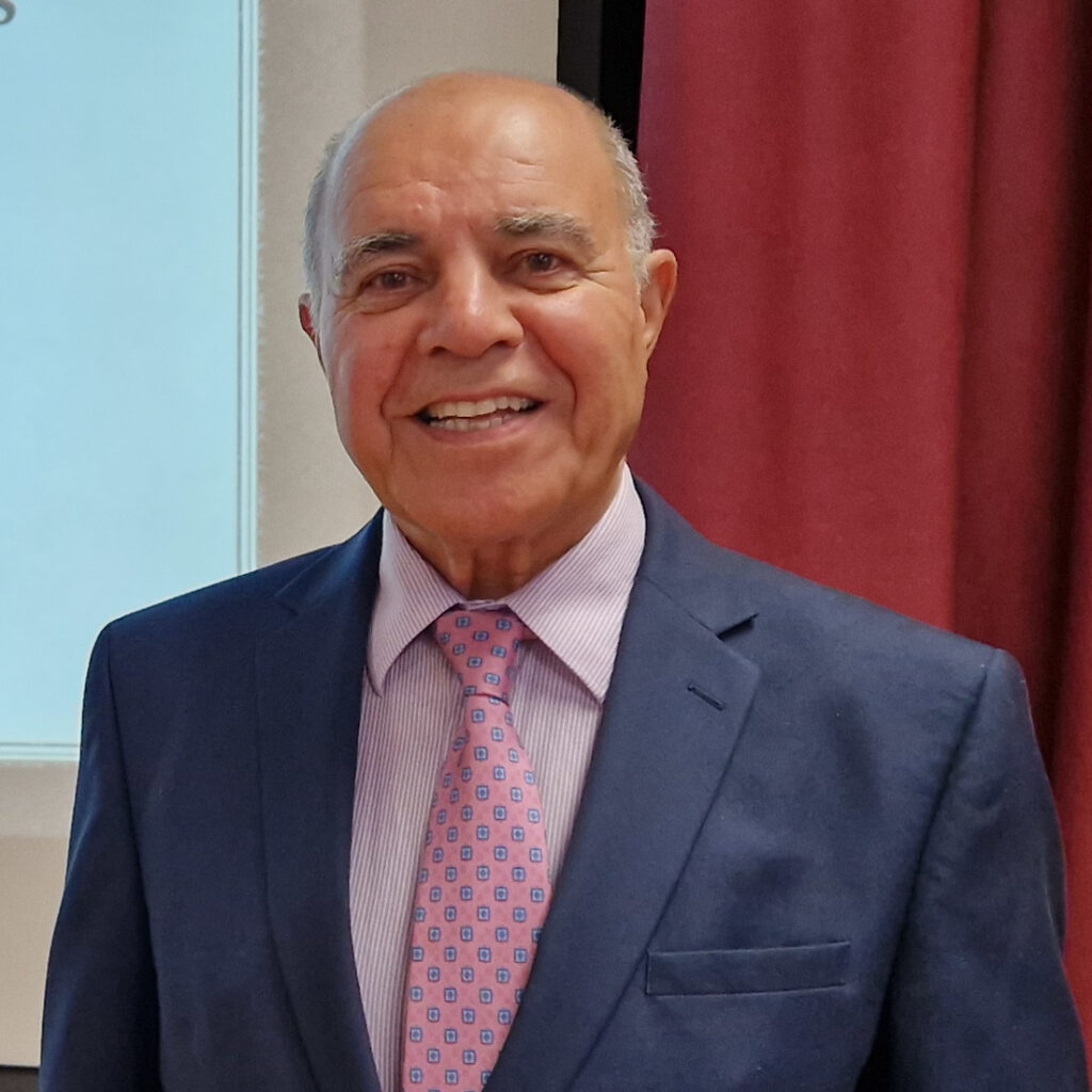 Head & shoulders photo of Dr. Javad Hashemi-Tafreshi