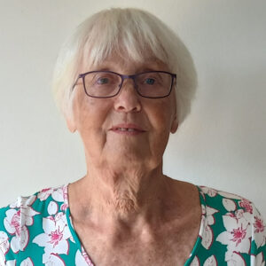Head & Shoulders portrait photograph of Joyce Powderhill